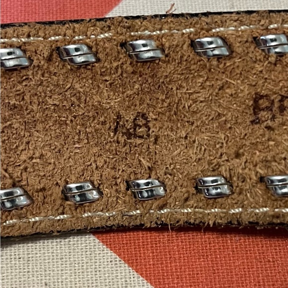 Vintage Bushy Creek Full Grain Cowhide Belt - Picture 6 of 6